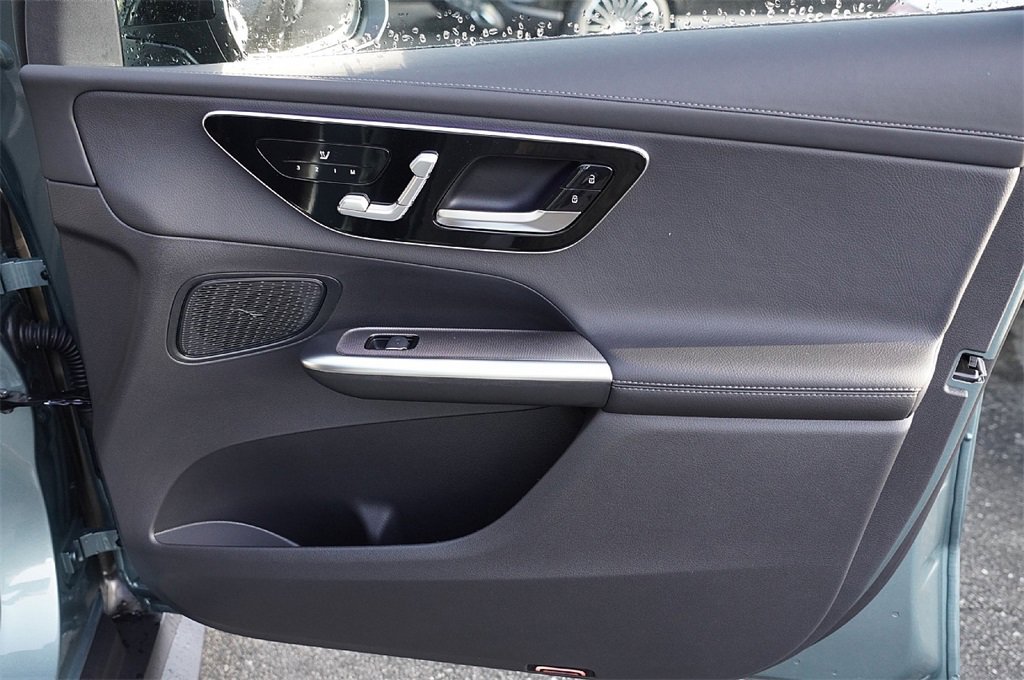 2026 Mercedes-Benz GLC Base - Photo 35