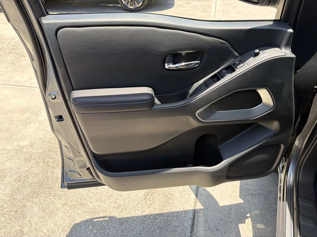 New 2026 Gun Metallic Nissan Crew Cab SV image 15