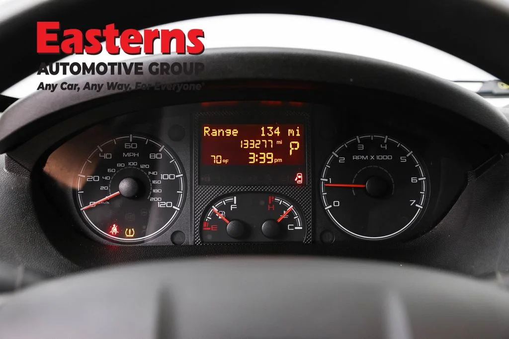 Used 2021 White Ram Base image 18