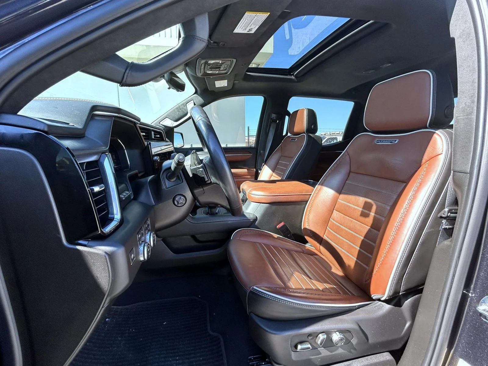 Used 2024 Silver GMC Denali Ultimate image 10
