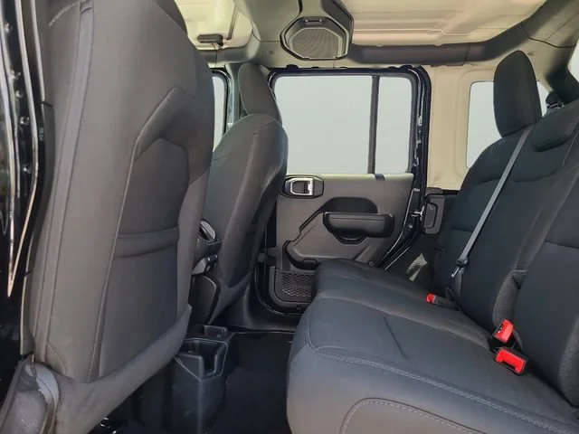 Used 2022 Black Jeep Unlimited Willys image 11