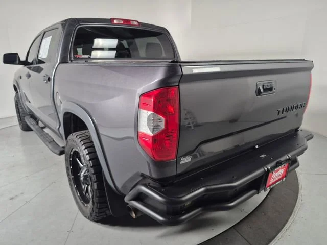 Used 2018 Magnetic Gray Metallic Toyota SR5 image 3