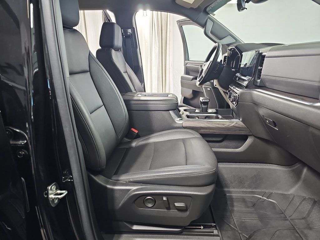 Certified Used 2022 BLACK Chevrolet LTZ image 13