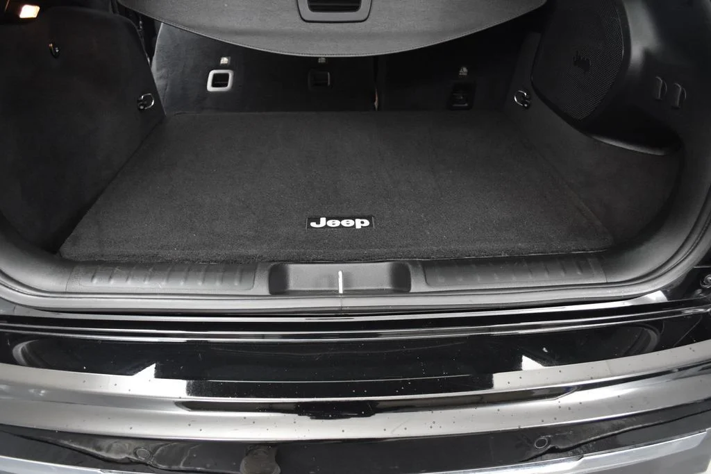 Used 2019 Black Jeep Overland image 24