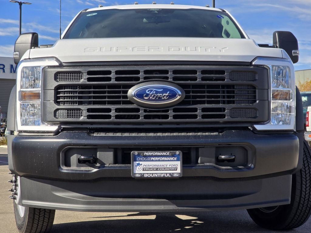 New 2026 Oxford White Ford XL image 3