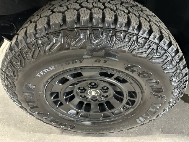 New 2026 Shadow Black Ford Big Bend® image 23