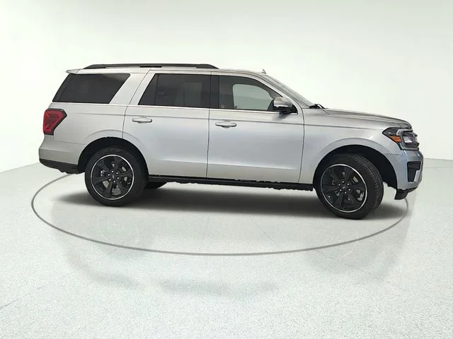Used 2024 Silver Metallic Ford Limited image 7