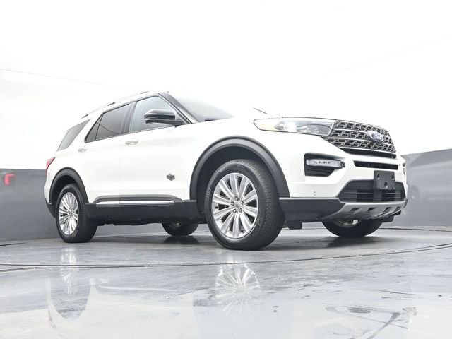 Used 2023 White Ford King Ranch image 30