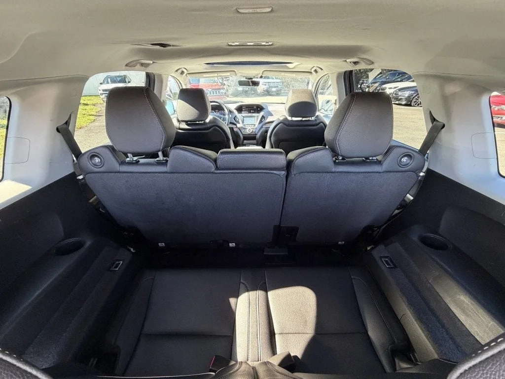 Used 2020 Platinum White Pearl Acura SH-AWD 7-Passenger w/Technology Pkg image 39
