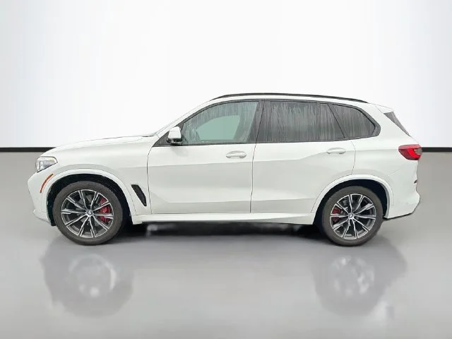 Used 2022 White BMW xDrive40i image 4