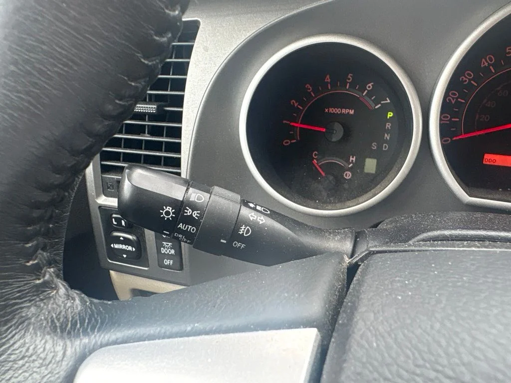Used 2015 Black Toyota SR5 image 24