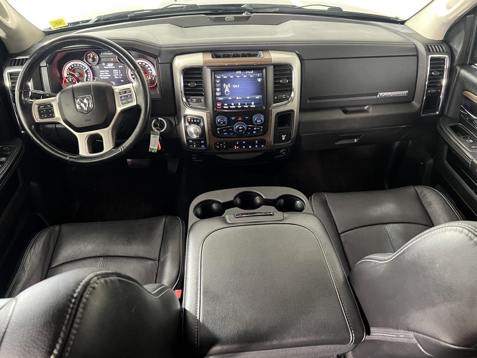 Used 2018  RAM Laramie image 11