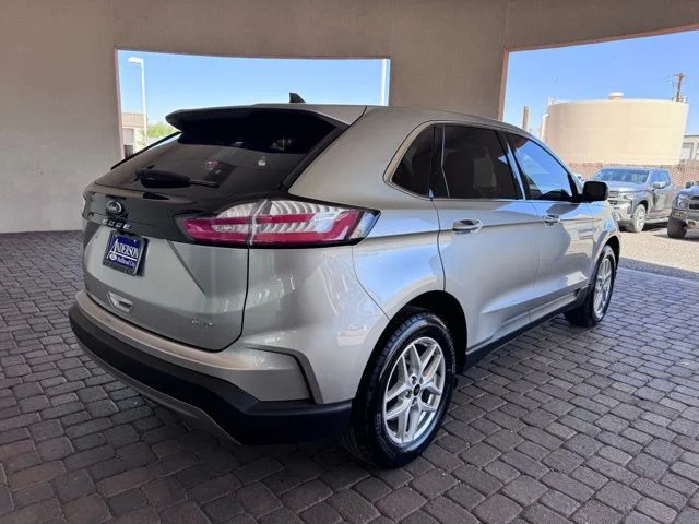 2024 Ford Edge SEL - Photo 6