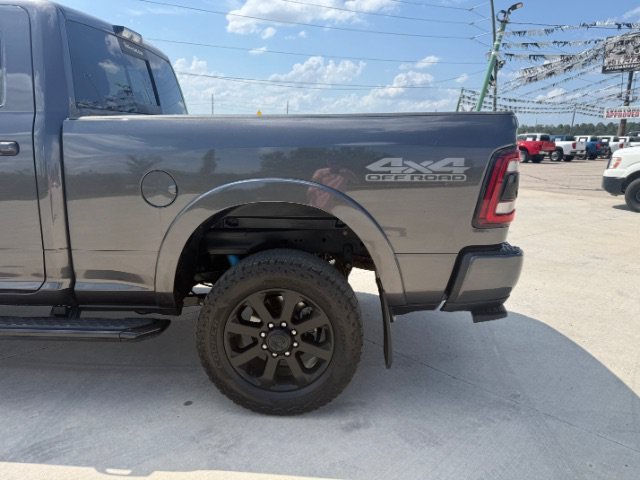 Used 2019 Granite Crystal Metallic Clearcoat Ram Laramie image 11
