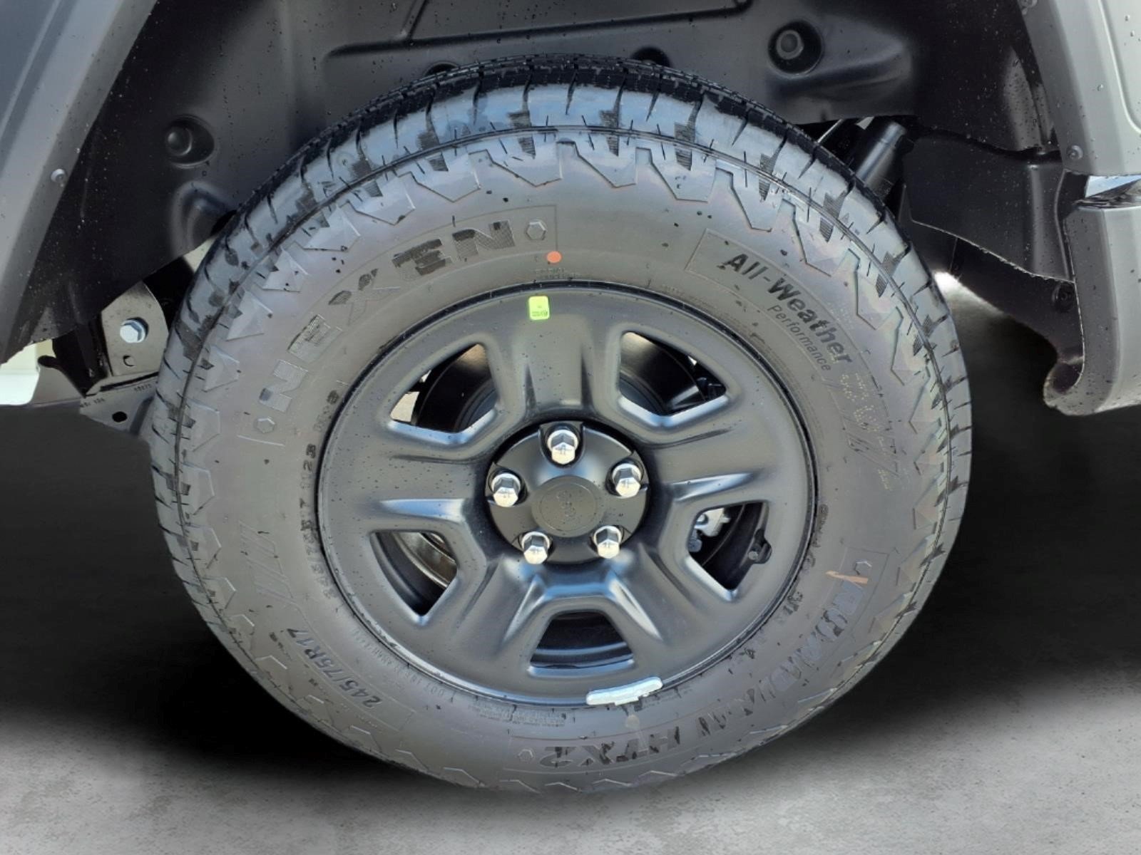 New 2026 Bright White Clear-Coat Exterior Paint Jeep Sport image 7