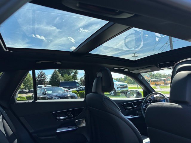 New 2027 Obsidian Black Metallic Mercedes-Benz GLC 300 image 61