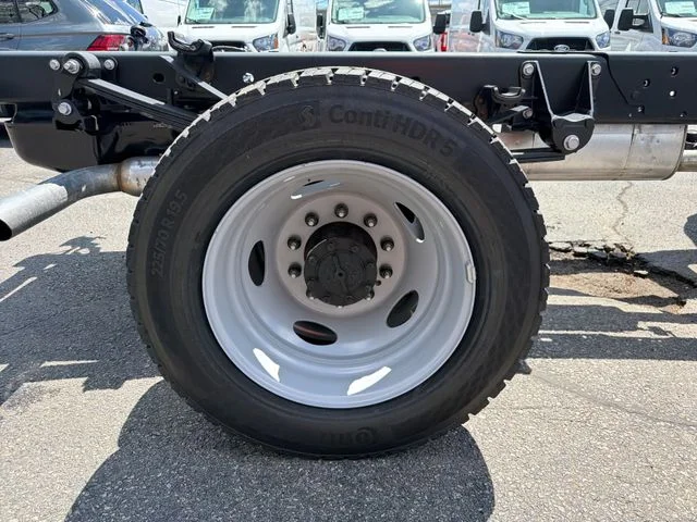 New 2026 Agate Black Metallic Ford F-550® XL image 11