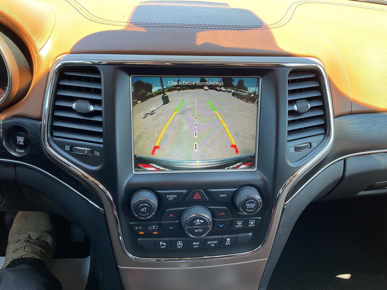 Used 2016 Brilliant Black Crystal Pearlcoat Jeep Summit image 28