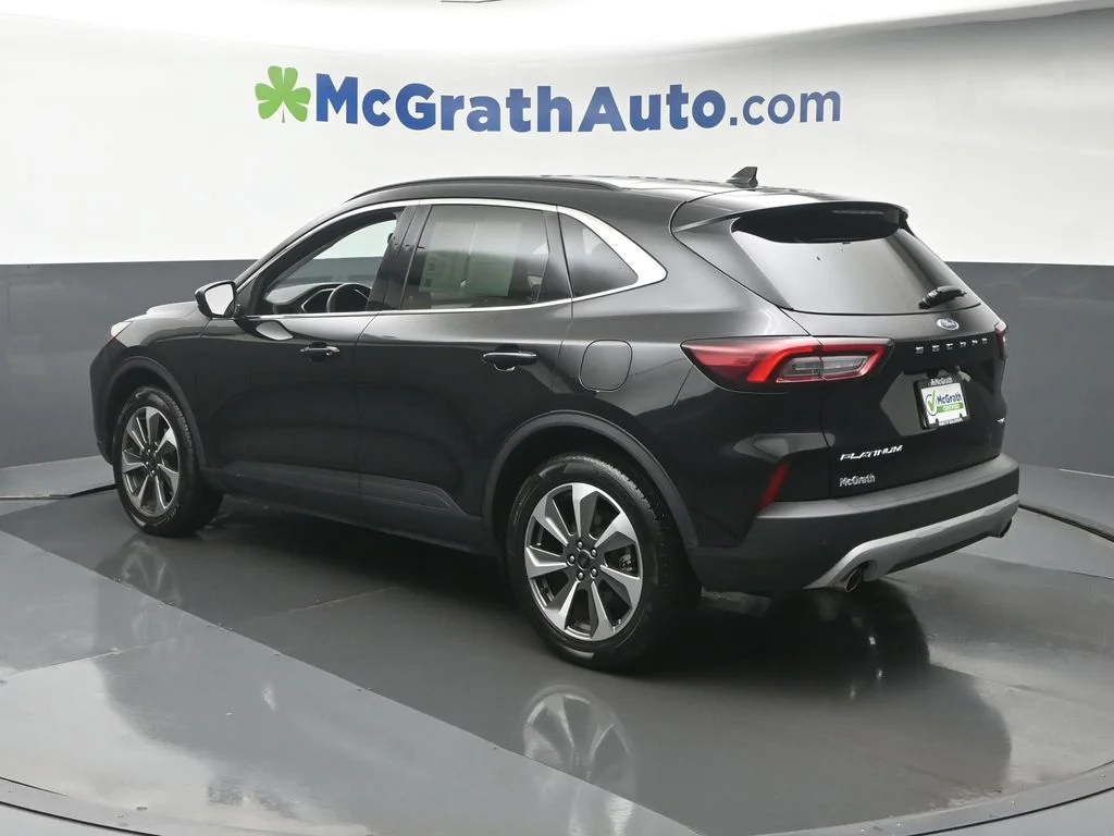 Used 2025 Black Ford Platinum image 28