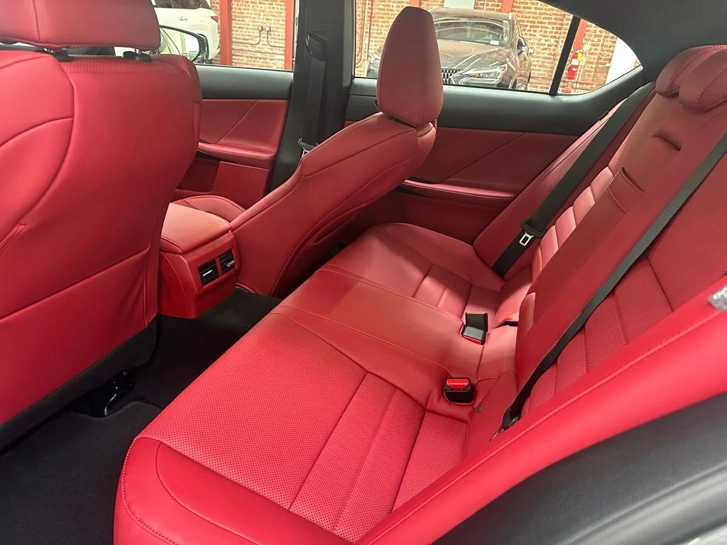 Certified Used 2025  Lexus 350 F SPORT image 16