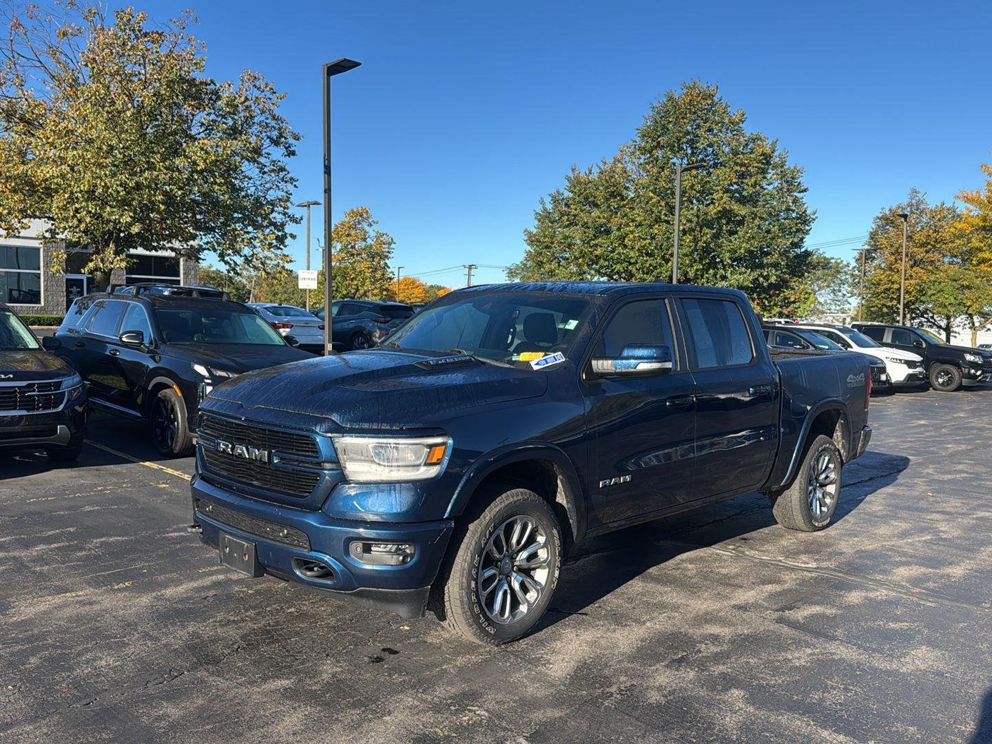 Used 2021 Patriot Blue Pearlcoat Ram Laramie image 5