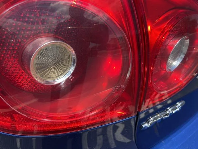 Used 2008 Blue Volkswagen Base image 13