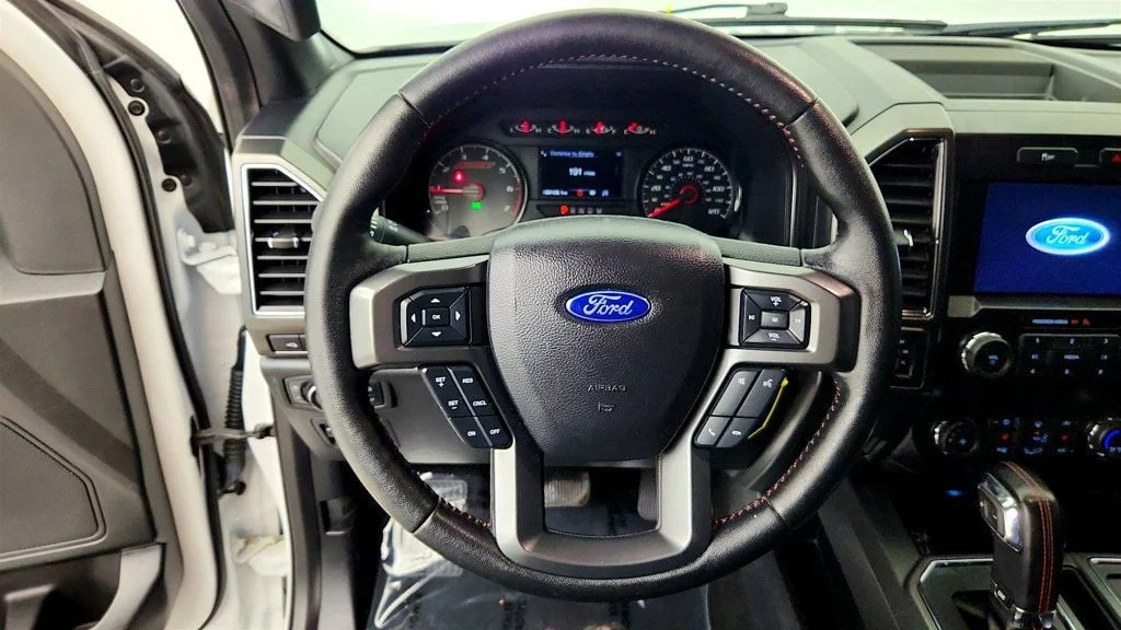 Used 2019 Oxford White Ford XLT 4WD SuperCrew 5.5