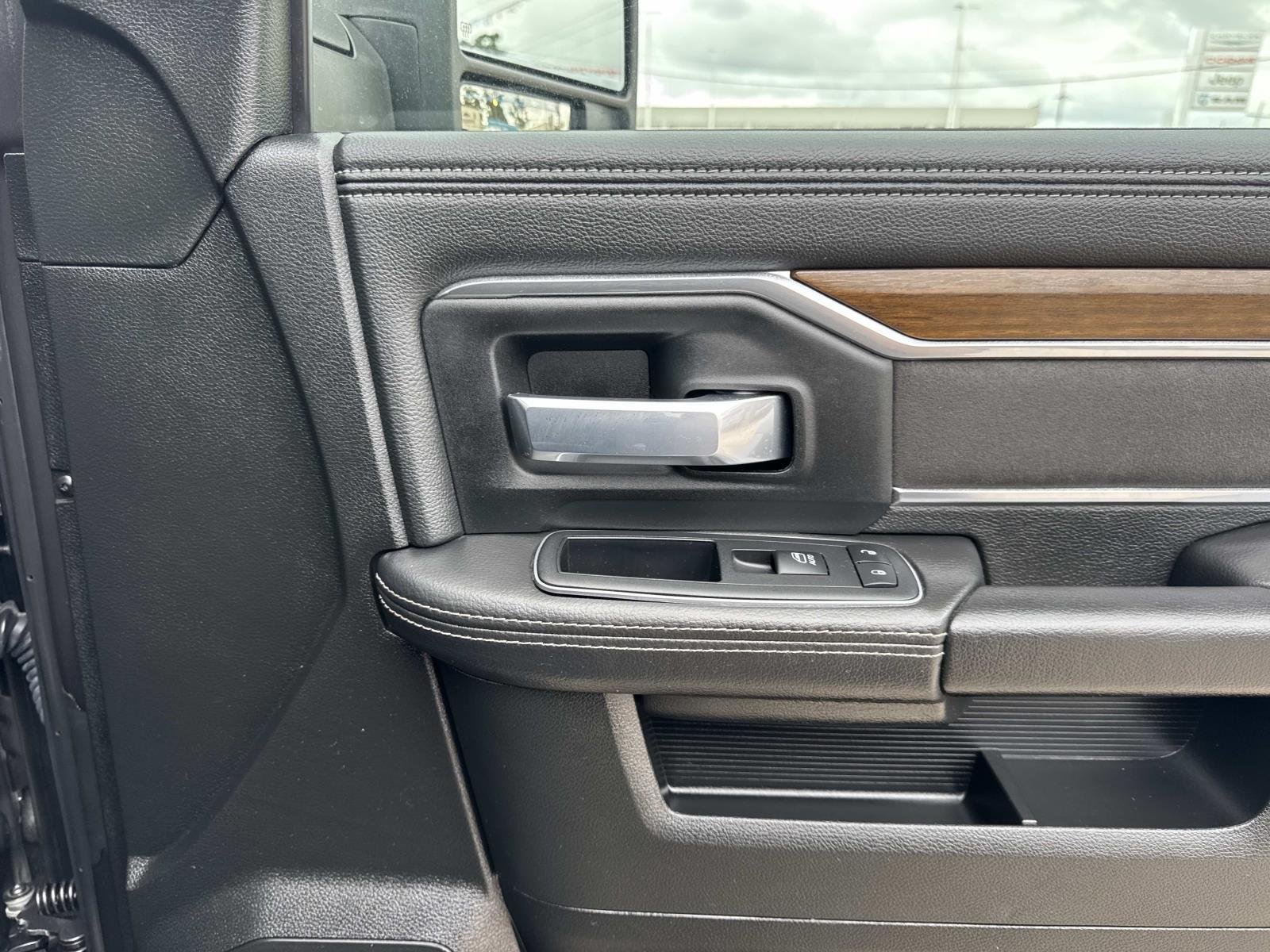Used 2024 Granite Crystal Metallic Clearcoat Ram Laramie image 14