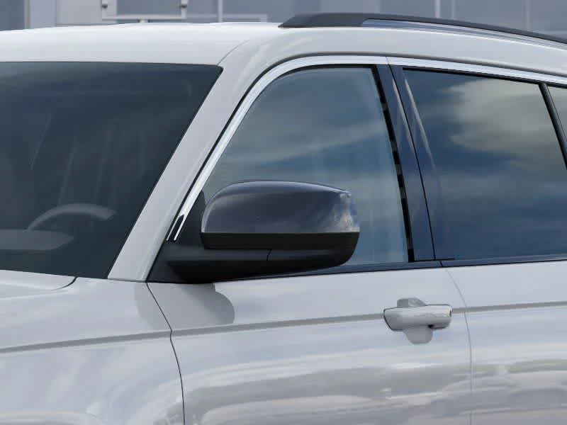 New 2026 Bright White Clear-Coat Exterior Paint Jeep Laredo X image 12