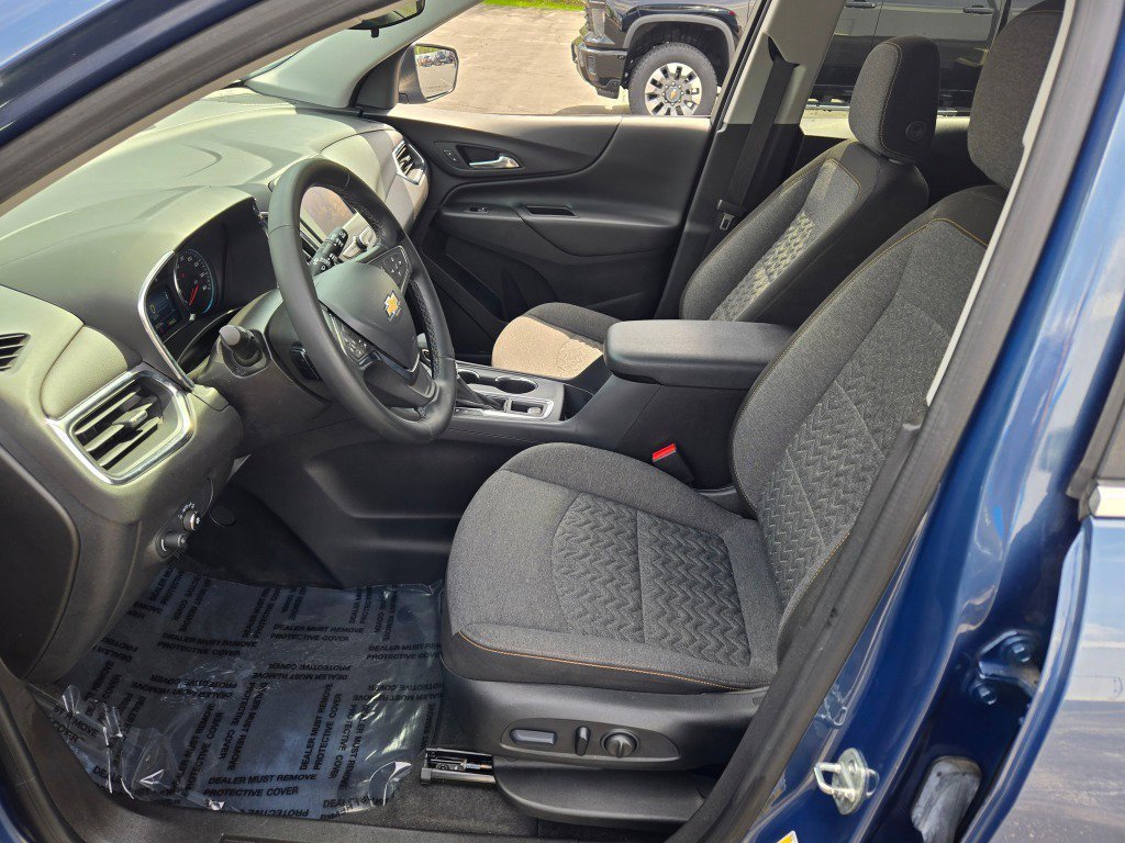 Certified Used 2024 Lakeshore Blue Metallic Chevrolet LT image 23