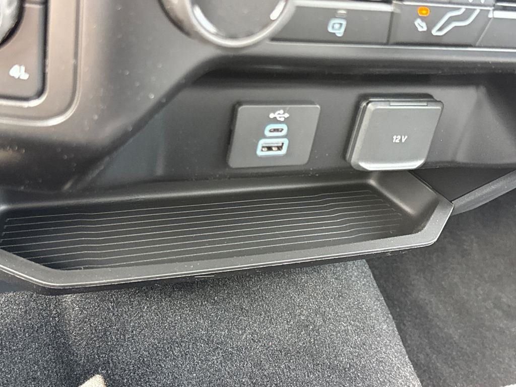 New 2026 Carbonized Gray Metallic Ford F-250® XL image 34