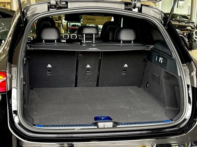 New 2026 Black Mercedes-Benz GLC 300 image 54