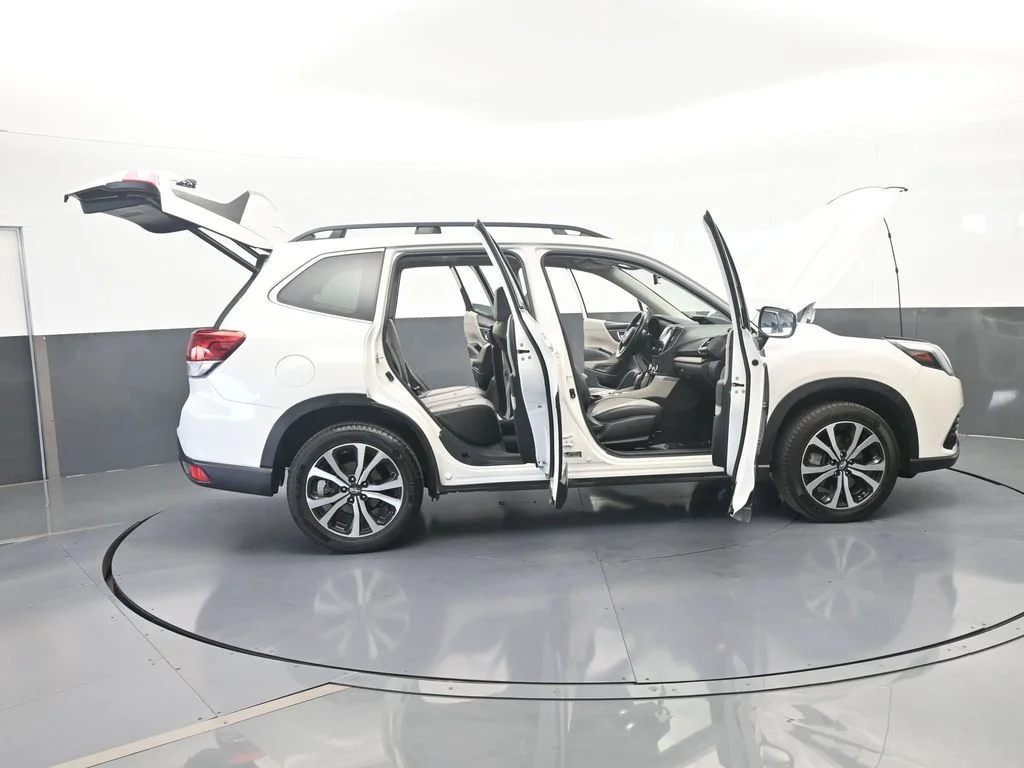 Used 2022 Crystal White Pearl Subaru Limited image 71