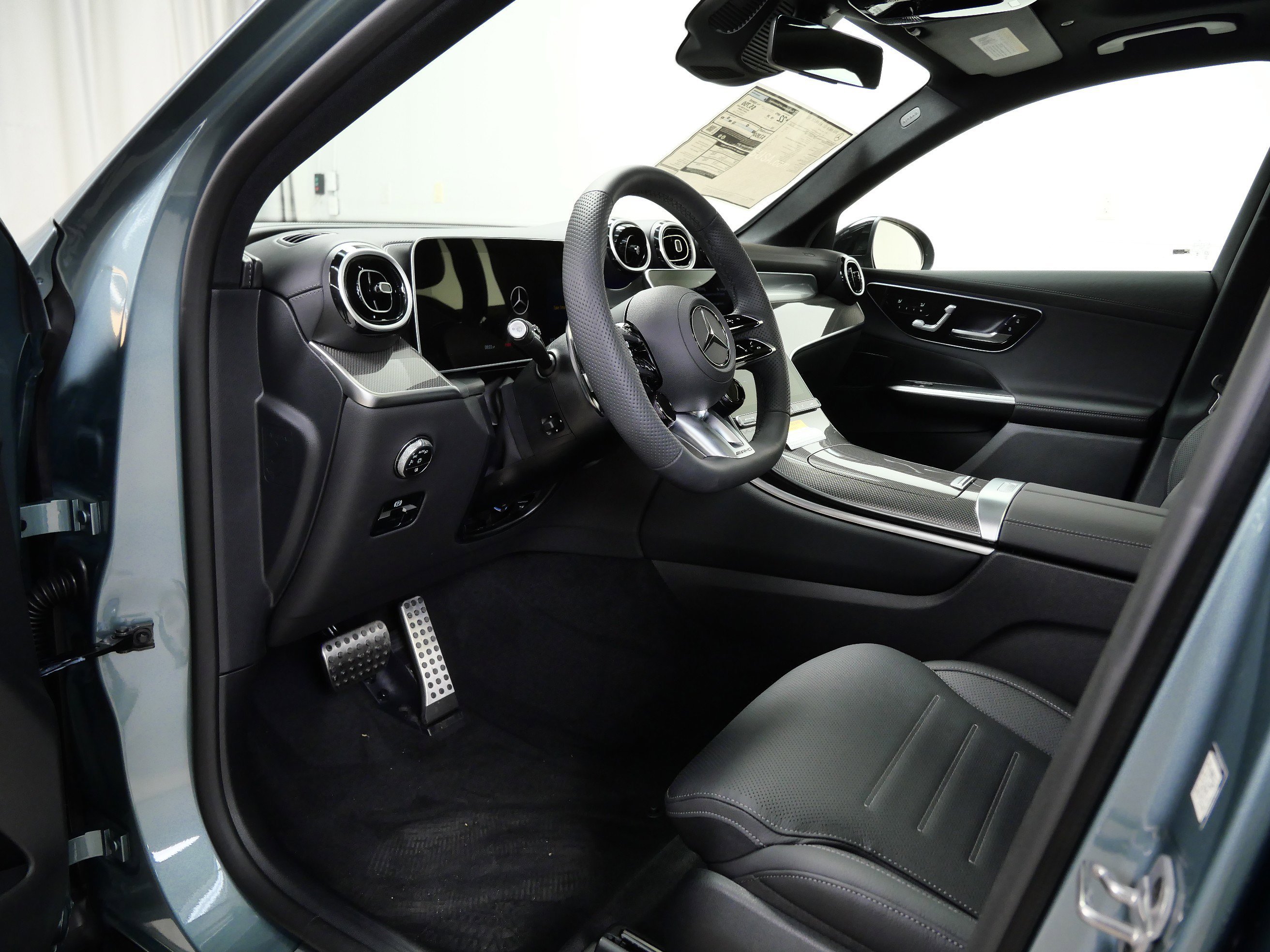 New 2026 Verde Silver Metallic Mercedes-Benz AMG® GLC 43 4MATIC® SUV image 8