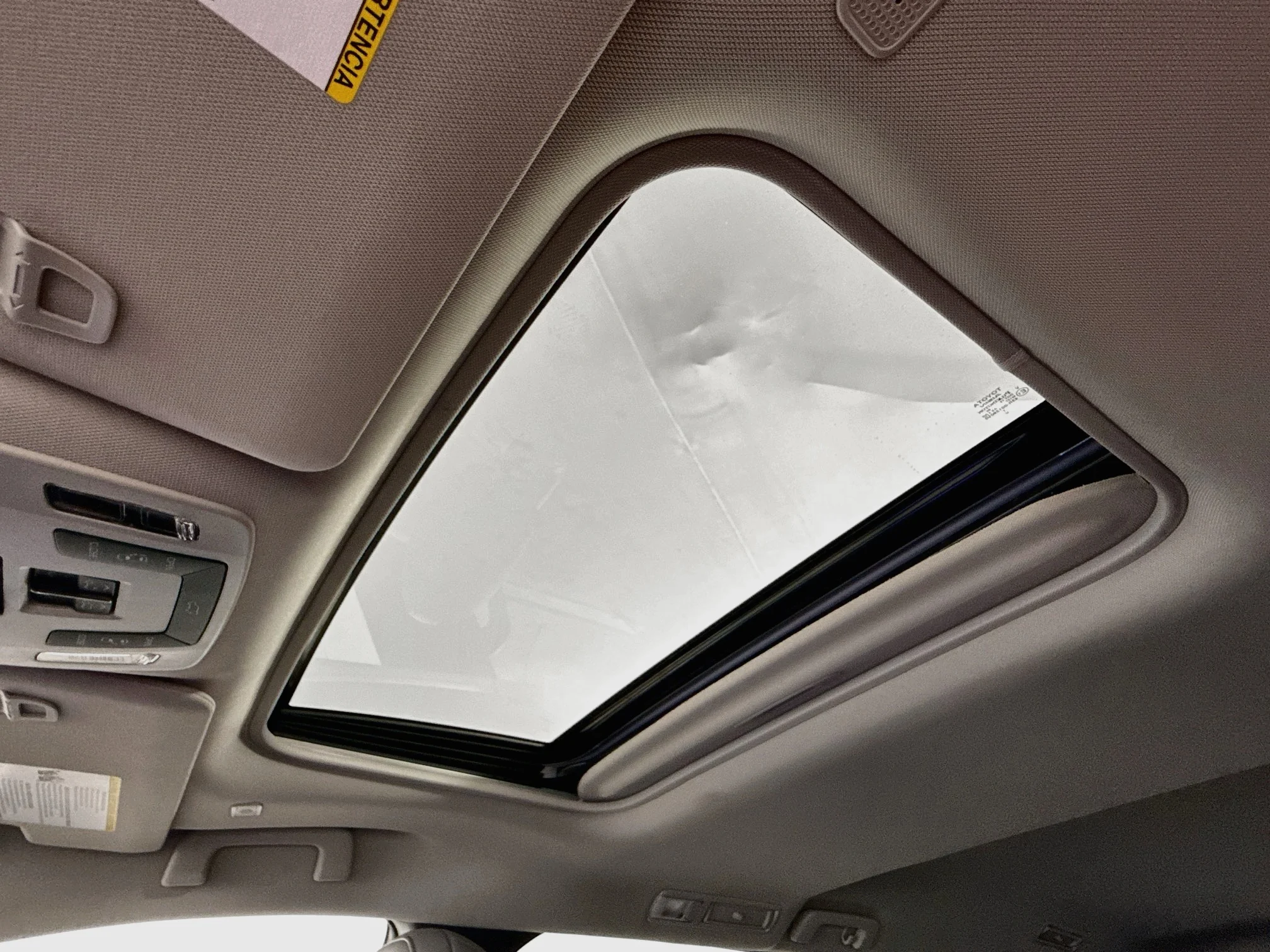 New 2026 Wind Chill Pearl Toyota XLE image 21