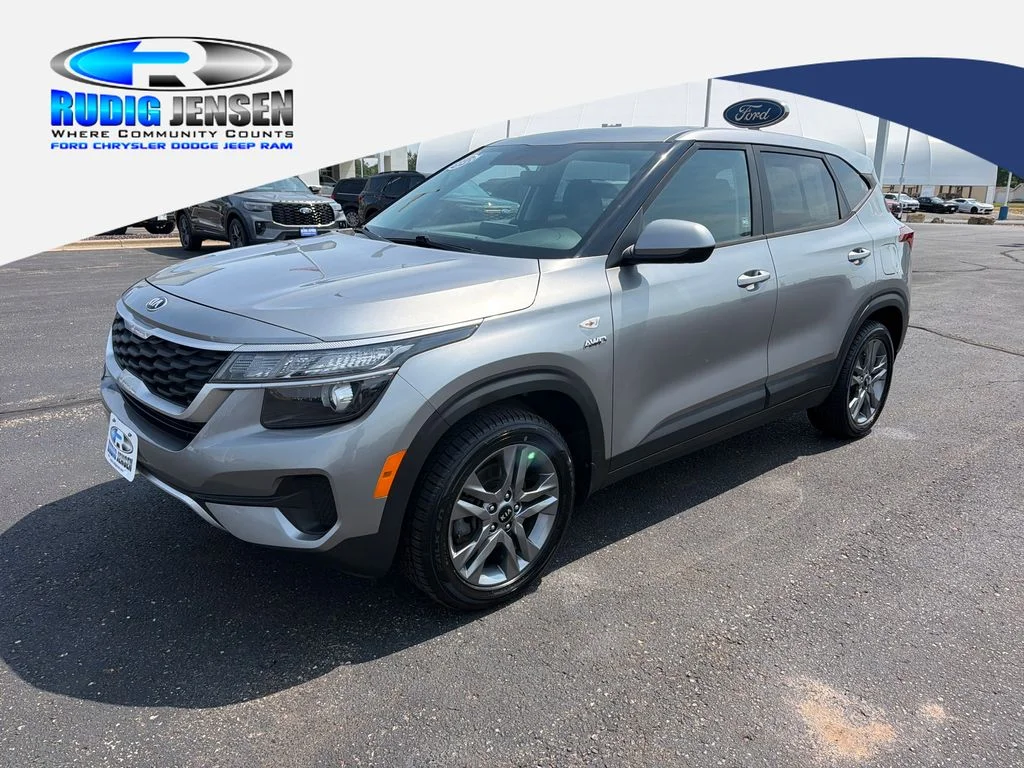 Used 2021 Gray Kia LX image 1