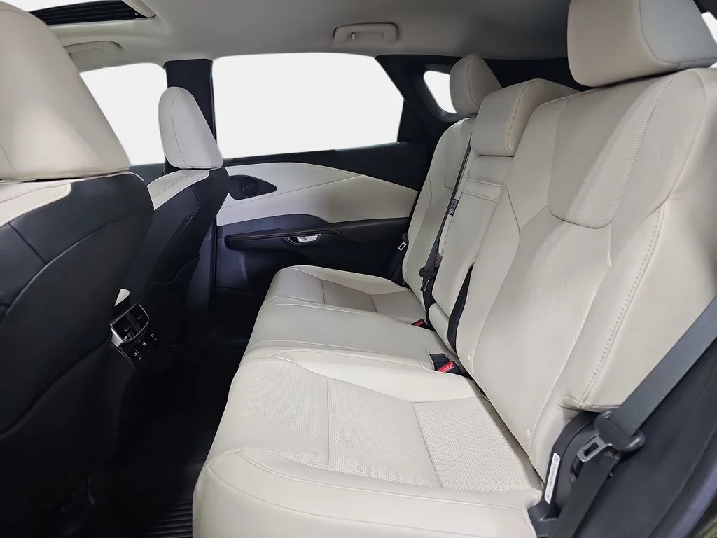 New 2026 Nori Green Pearl Lexus PREMIUM PLUS image 10
