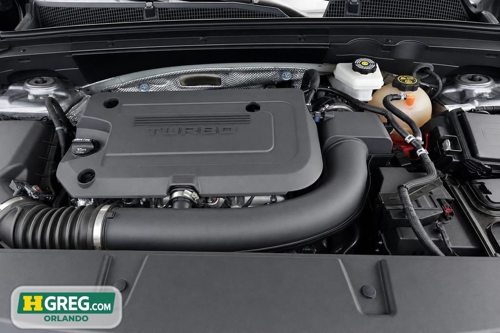 Used 2022 Satin Steel Metallic Buick Essence image 13