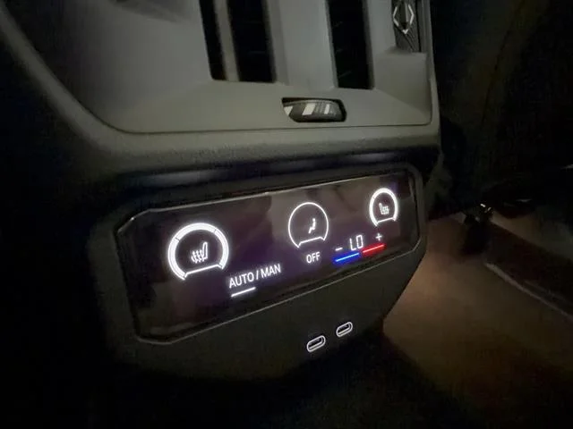 New 2026 Vegas Red Metallic BMW 30 xDrive image 28