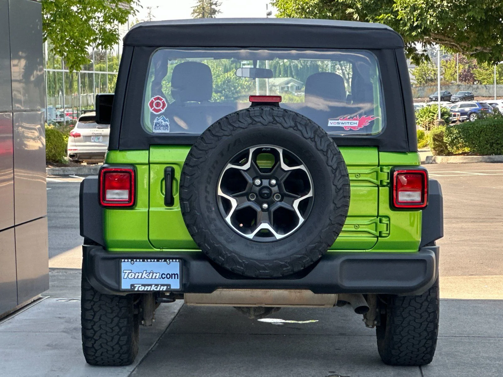 Used 2025 Mojito Clearcoat Jeep Sport image 4
