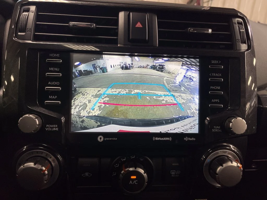 Used 2021 Gray Toyota Venture image 27
