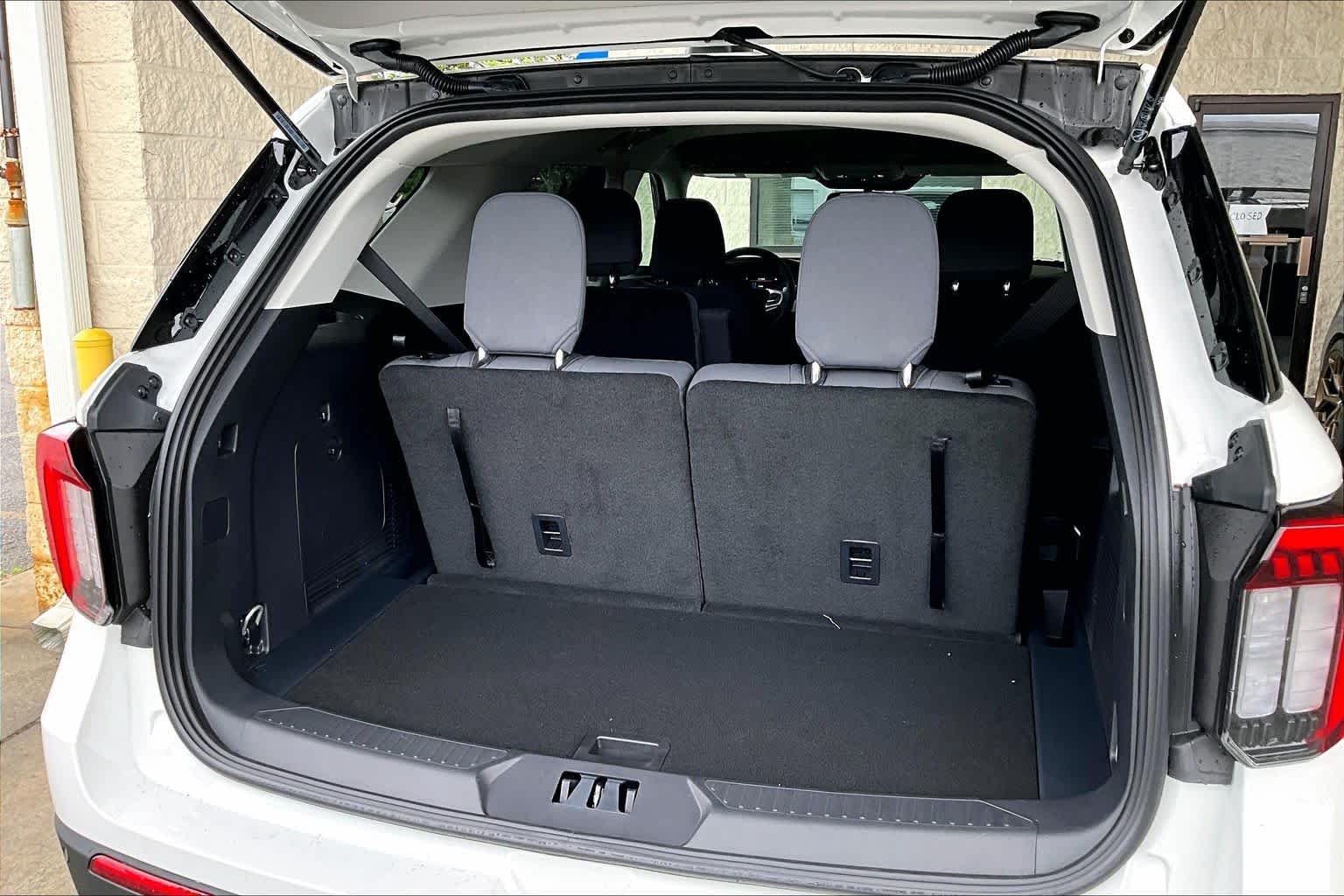 New 2026 Star White Metallic Tri-Coat Ford Active 100A image 20
