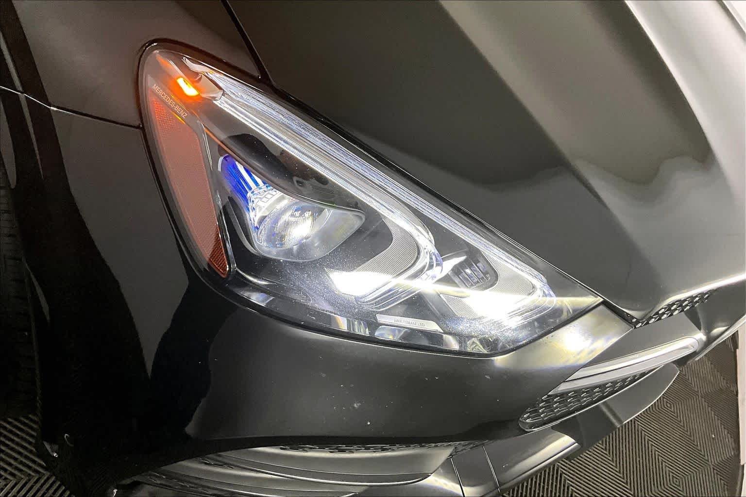 Certified Used 2023 Obsidian Black Metallic Mercedes-Benz GLE 450 image 27