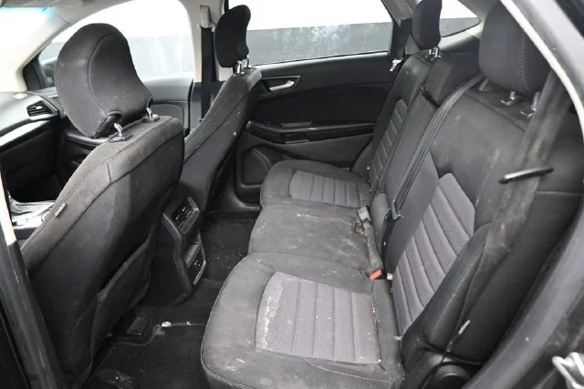 Used 2017 Gray Ford SE image 19