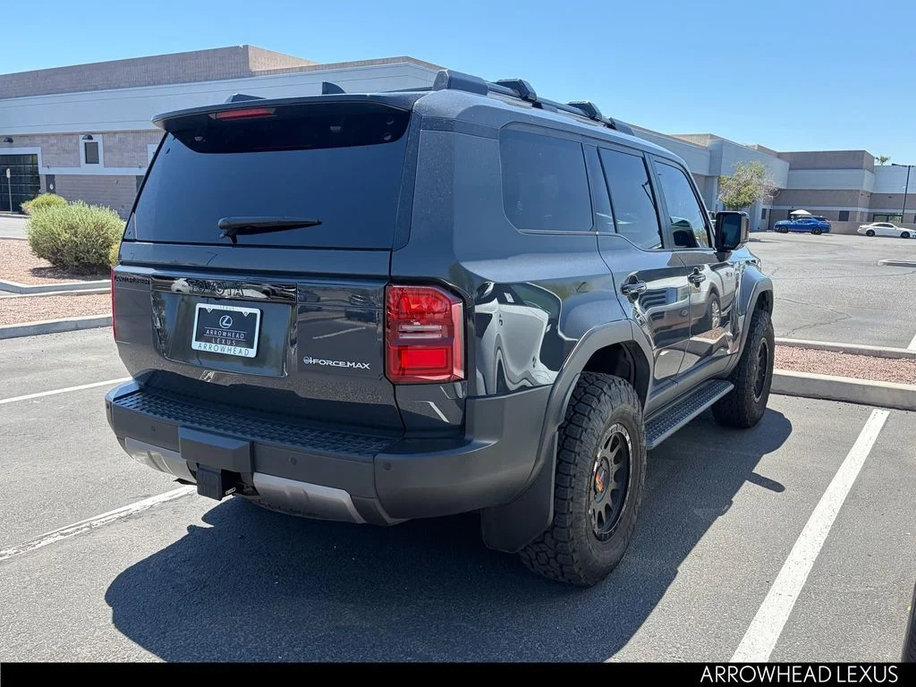 Used 2025  Toyota Base image 4