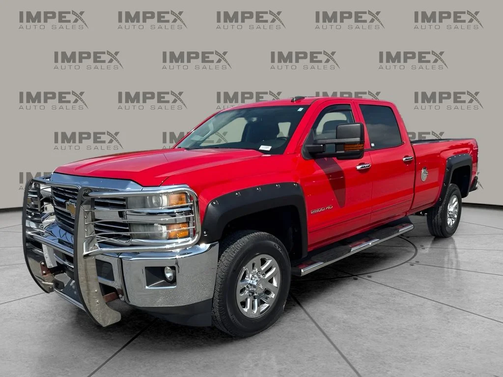 Used 2015 Red Chevrolet LT image 1