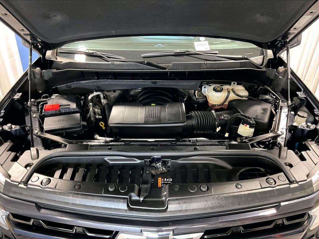 Used 2023 Gray Chevrolet RST image 29