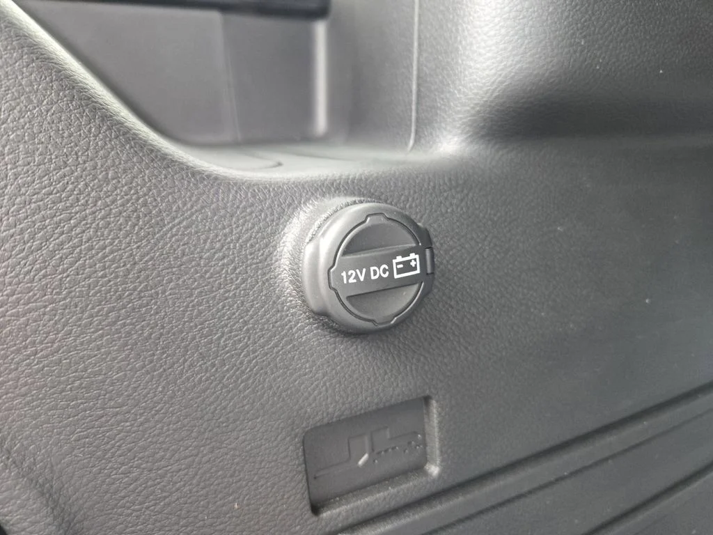 2025 Jeep Wrangler 4-Door Sahara - Photo 14