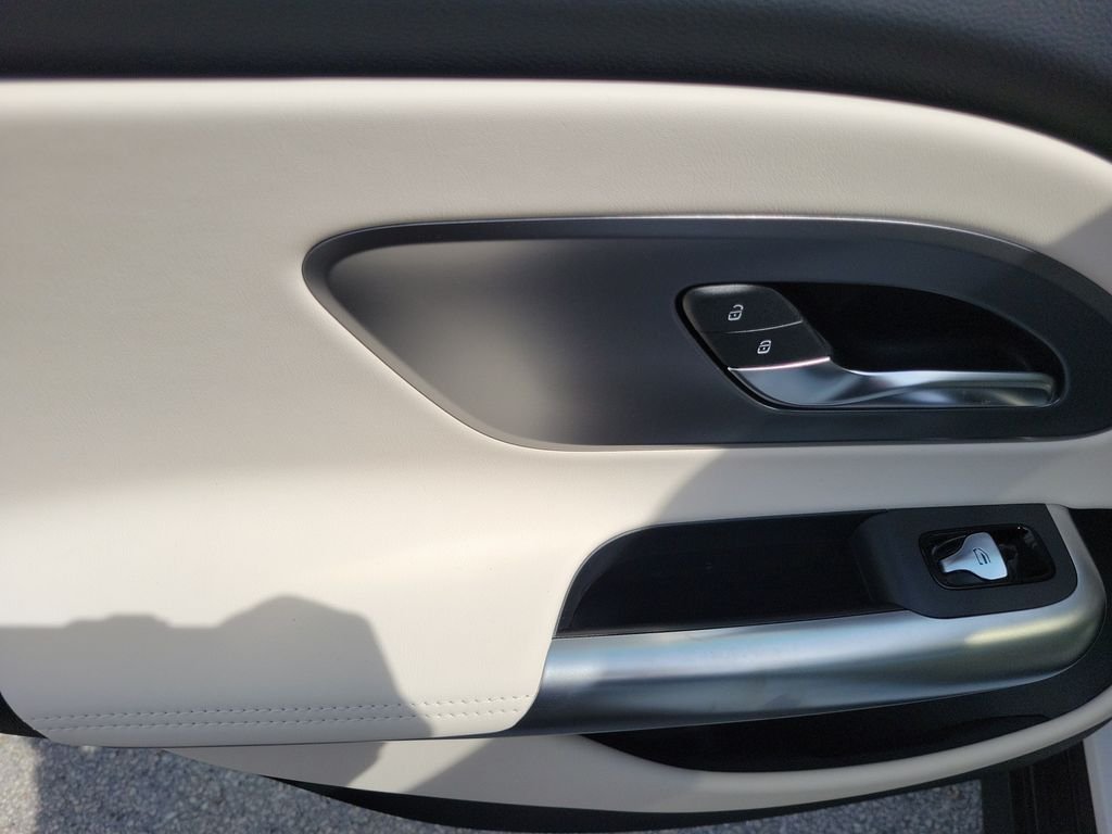New 2027 Polar White Mercedes-Benz CLA 220 image 14