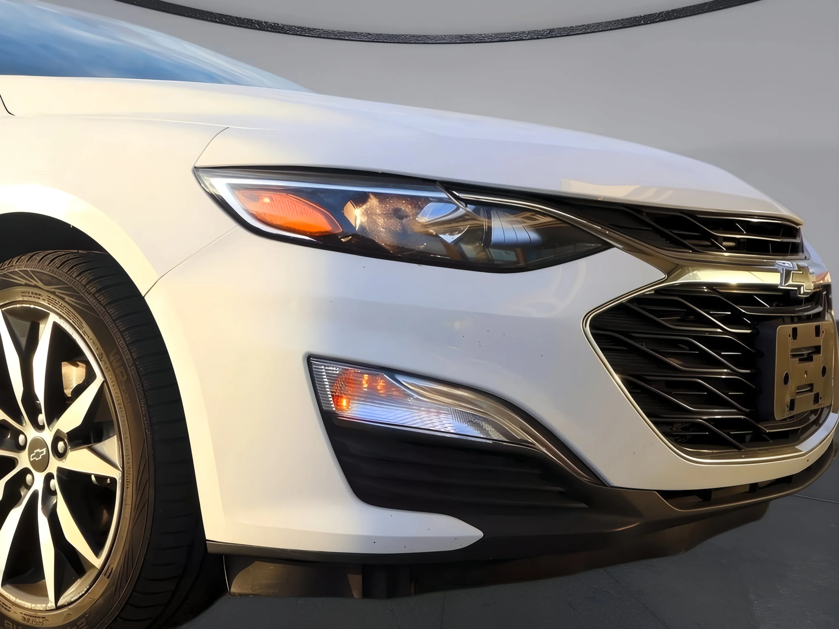 Used 2023 Summit White Chevrolet RS image 27